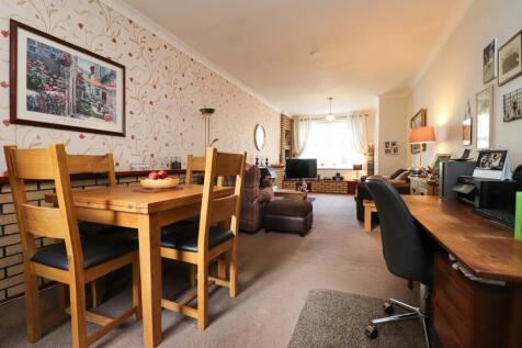 Dining Lounge