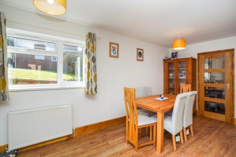 Dining Lounge