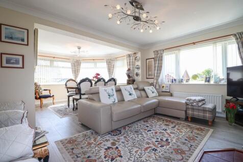 Dining Lounge