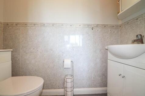 En-Suite Cloakroom