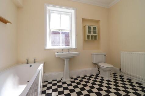 FF bathroom