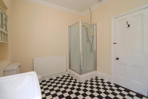 FF bathroom 