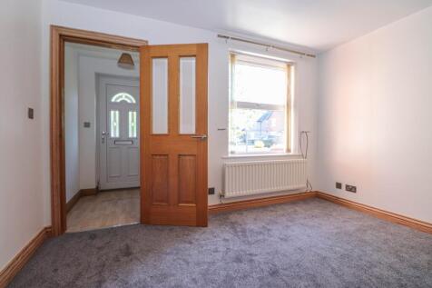 Vestibule to Lounge