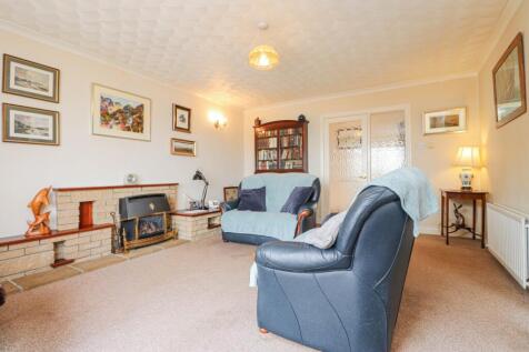 Dining Lounge