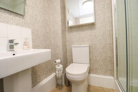 En-suite to Bedroom 1 