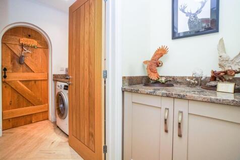Cloakroom/Utility