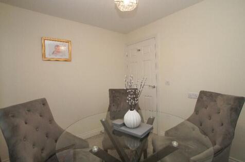 Bedroom 3 / Dining Room