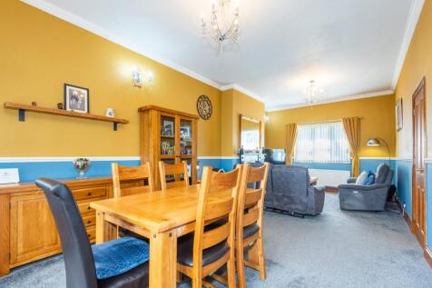 Dining Lounge