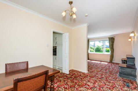 Dining Lounge