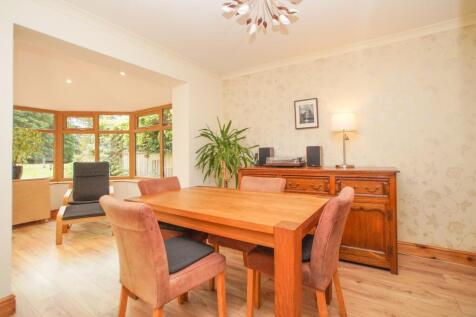 Dining Room/Conservatory