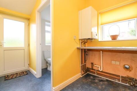 Utility / cloakroom 