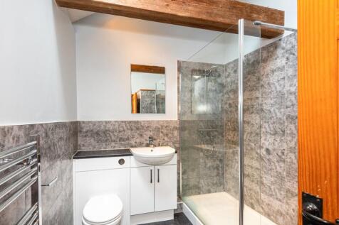 Family Shower Room