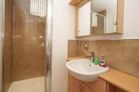 Bedroom 1 En-Suite