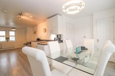 Open Plan Dining Kitchen