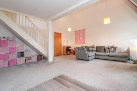 Open Plan Lounge/Kitchen