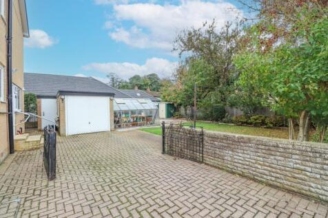 Driveway &amp; Garage