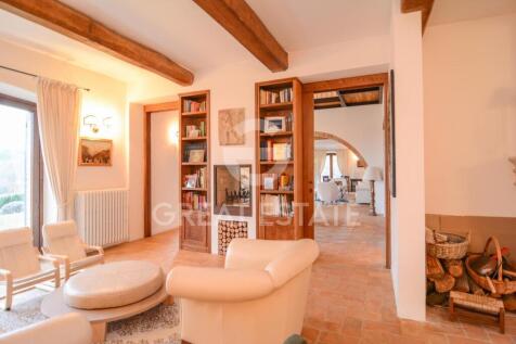 Interno