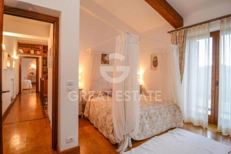 Interno