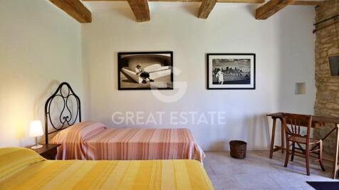 Interno