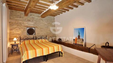 Interno