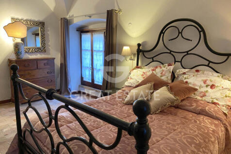 Interno