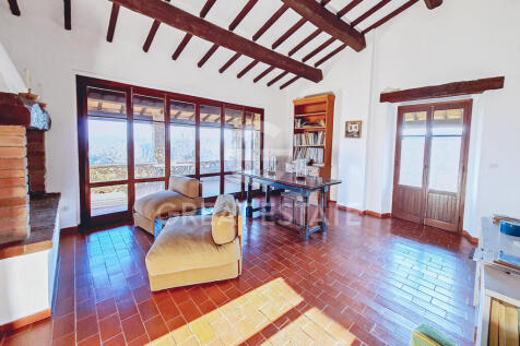 Interno