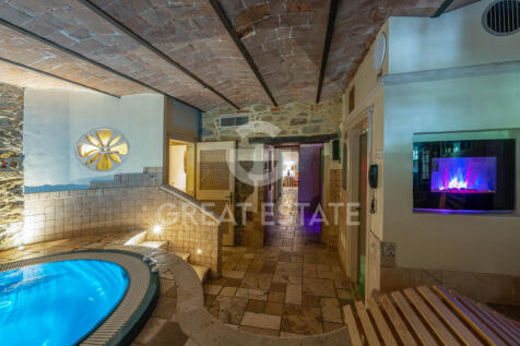 Interno