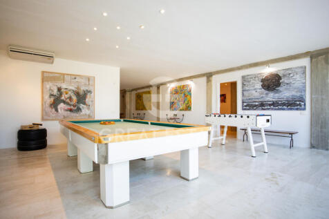Interno