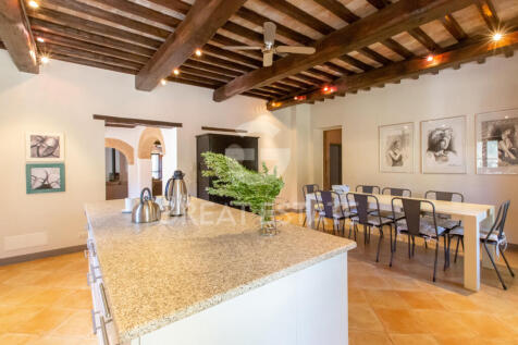 Interno