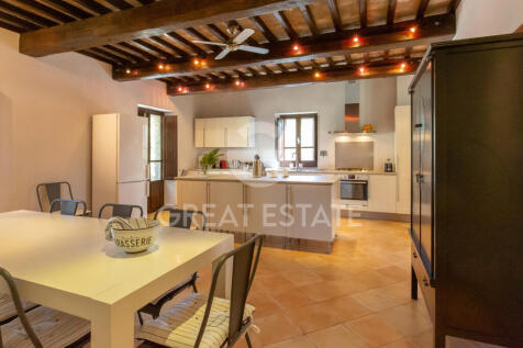 Interno