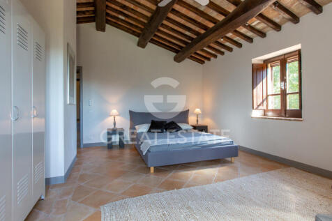 Interno
