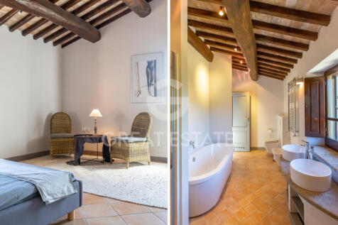 Interno