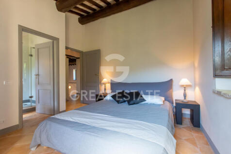 Interno