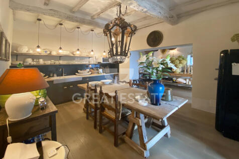 Interno