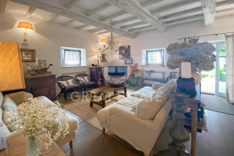 Interno