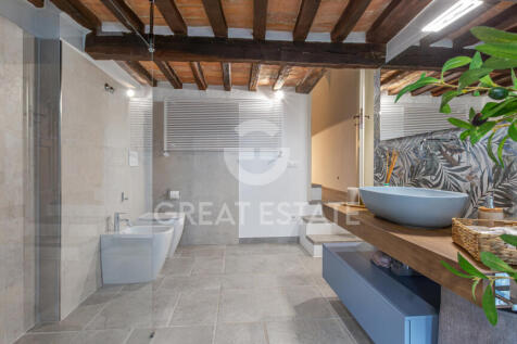 Interno