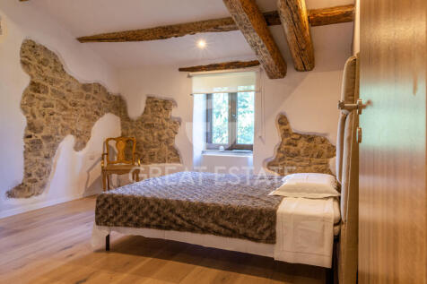 Interno