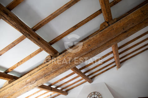 Interno