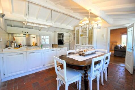 Interno