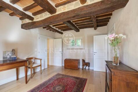 Interno