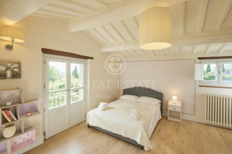 Interno