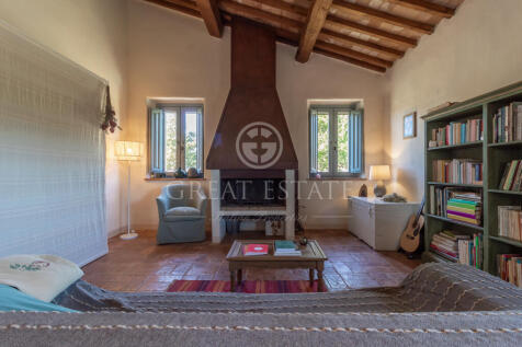 Interno