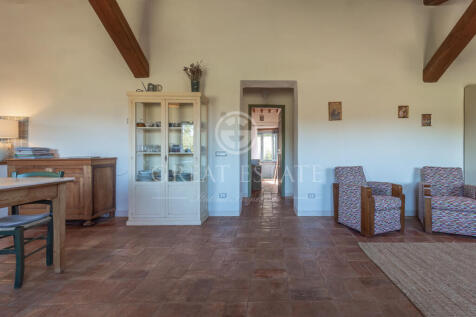 Interno