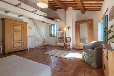 Interno