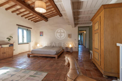 Interno