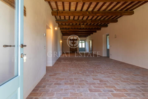 Interno