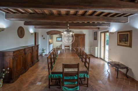 Interno
