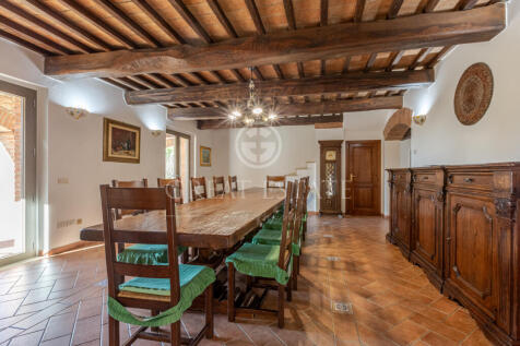 Interno