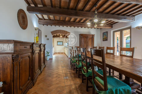 Interno