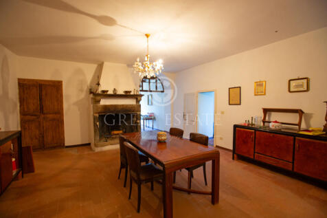 Interno